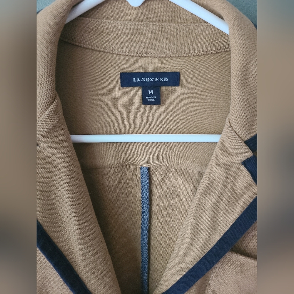 Lands End Blazer, Size 14 - Picture 2 of 5